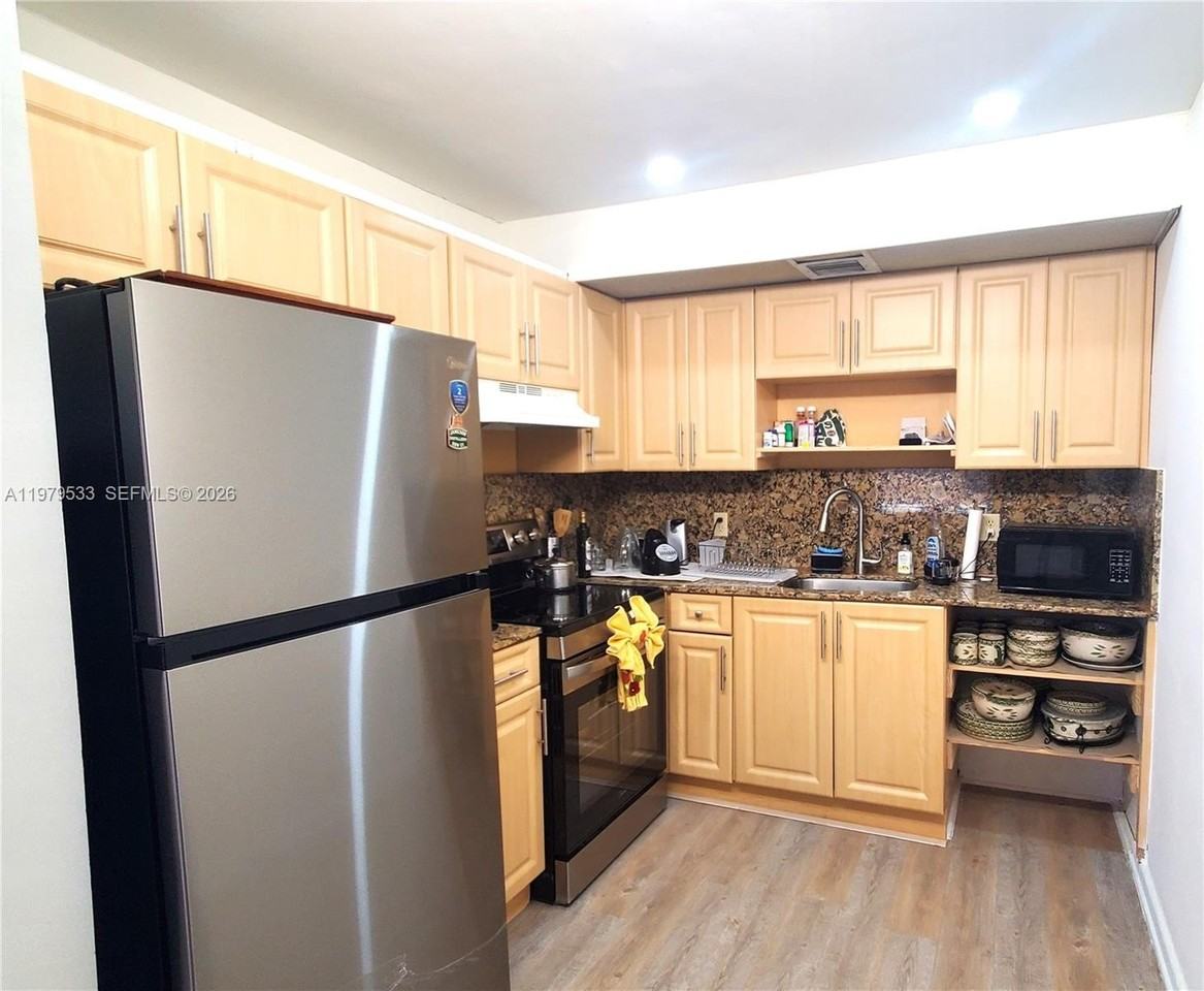 800 Sw 131st Ave #106F - Photo 6 of 17