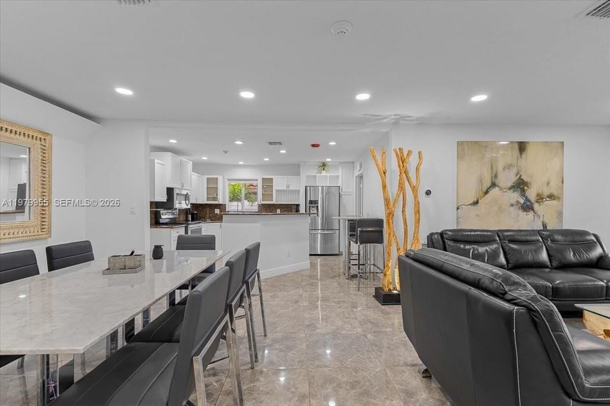 2925 Coral Shores Dr #2925 - Photo 5 of 30