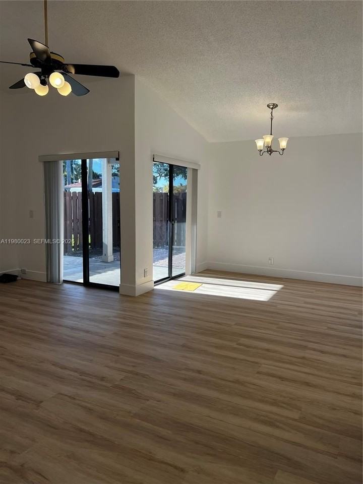 6561 Nw 172nd Ln #0 - Photo 2 of 24