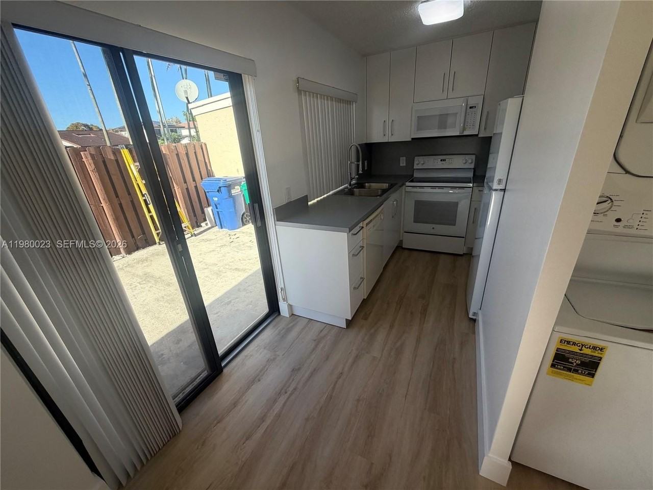 6561 Nw 172nd Ln #0 - Photo 5 of 24