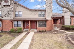 featured image of 707 Forest Trace Dr #E