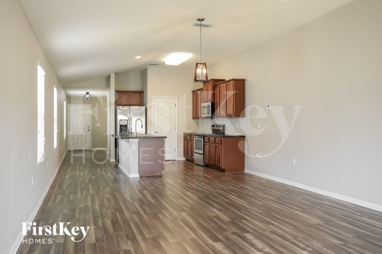 457 Ashby Landing Way - Photo 5 of 19