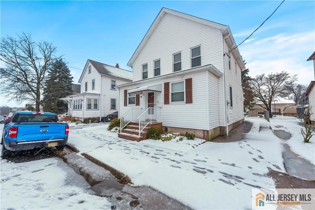 124 S 7th Ave #2 - Photo 2 of 9