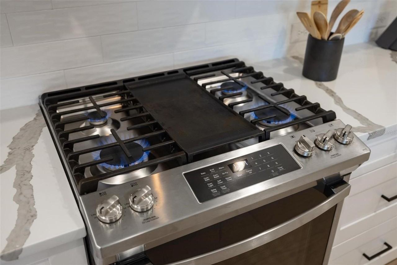 12673 Palatka Dr - Photo 5 of 50