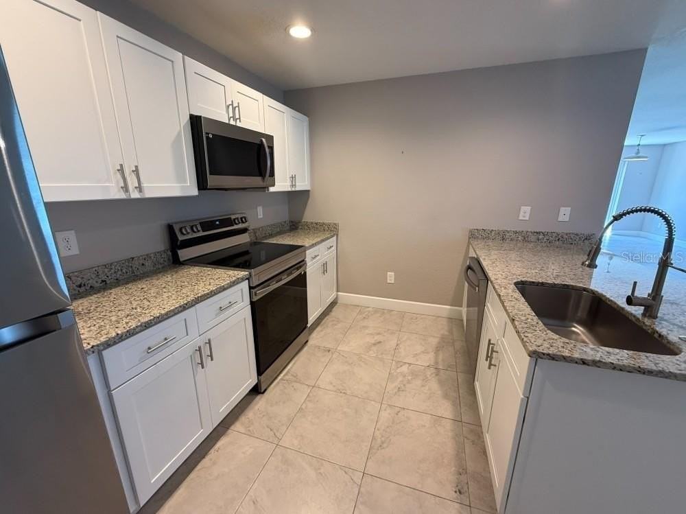 113 Boundary Blvd #2 - Photo 5 of 13