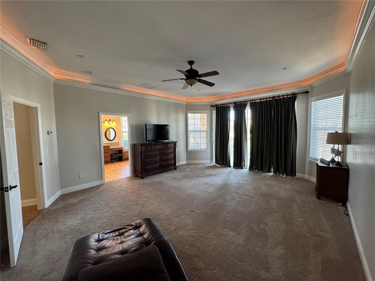 323 Ocean Crest Dr - Photo 7 of 22