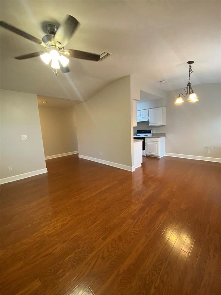 3445 Nw 25th Ter - Photo 7 of 27