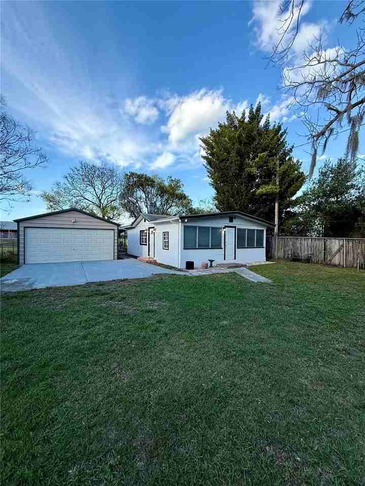 106 Mason St - Photo 2 of 20