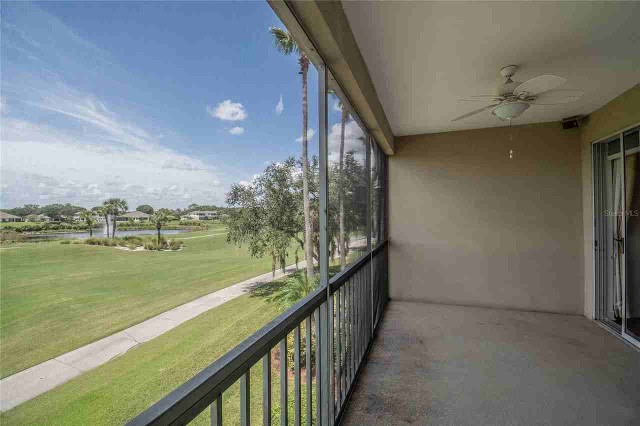 447 Enclave Pl #447 - Photo 7 of 34