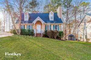 featured image of 1311 Logan St