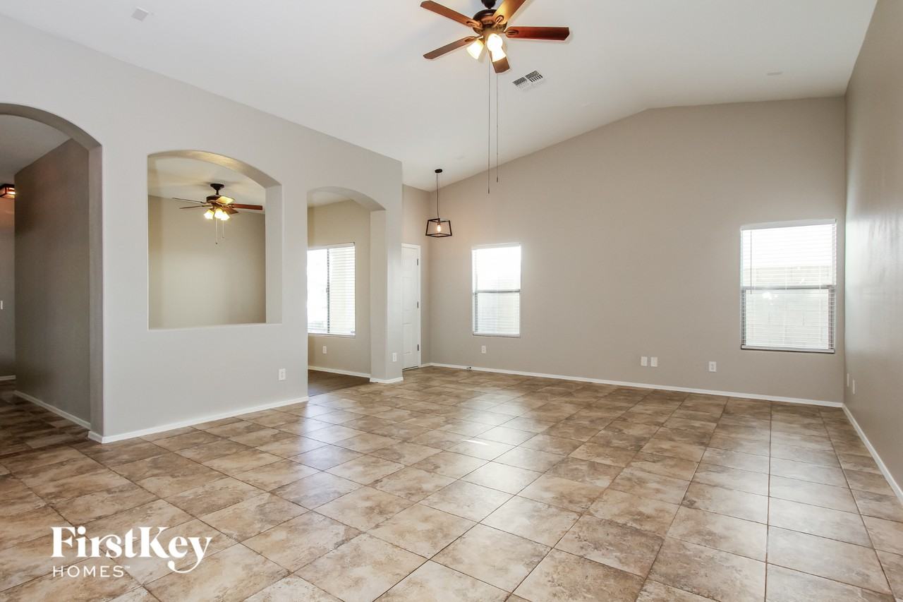 14521 N 145th Dr - Photo 3 of 15