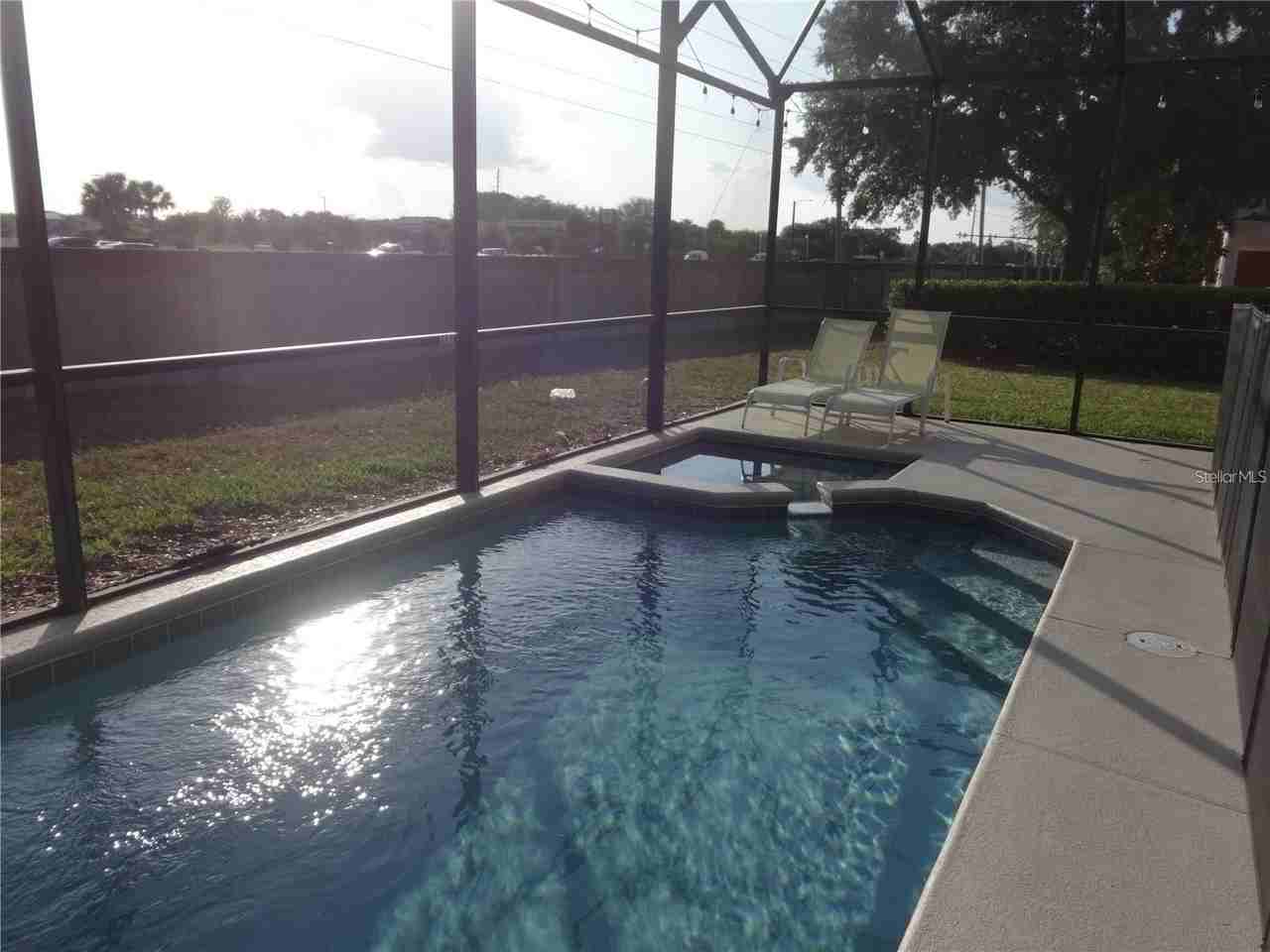 2600 Marg Ln - Photo 4 of 10