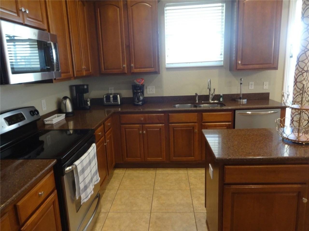 2600 Marg Ln - Photo 6 of 10