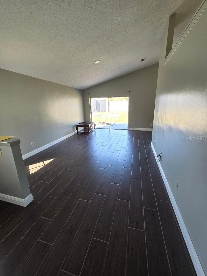 2804 Talladega Dr - Photo 2 of 12