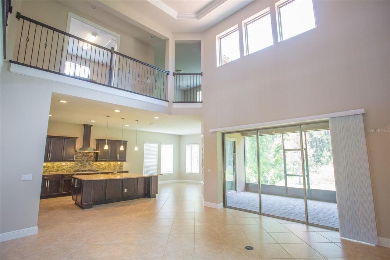 11712 Savona Way - Photo 5 of 35