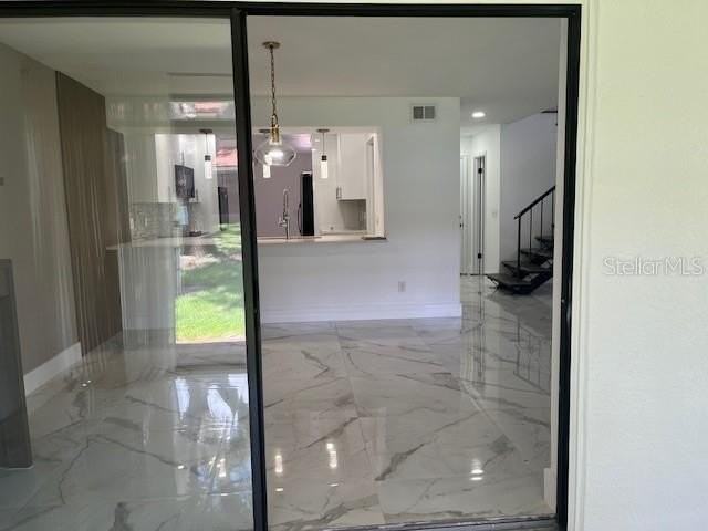 8217 Breeze Cove Ln - Photo 3 of 23