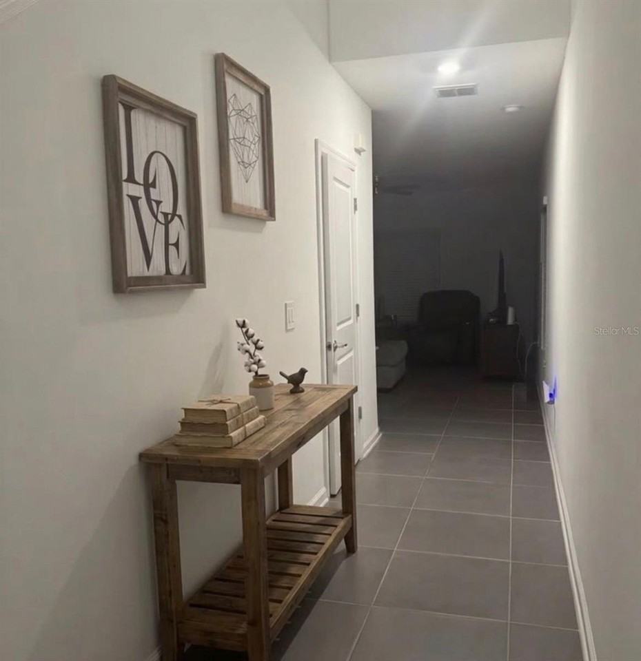 1054 John Jacob Rd - Photo 2 of 16