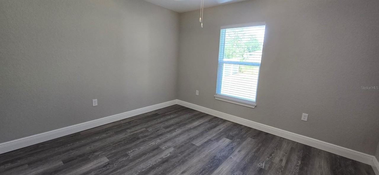 211 Oak Lane Cir - Photo 5 of 19