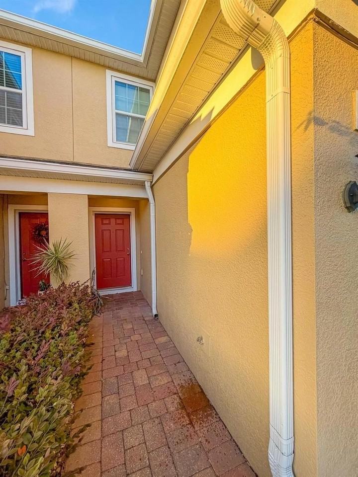 1735 Kato Way - Photo 2 of 12