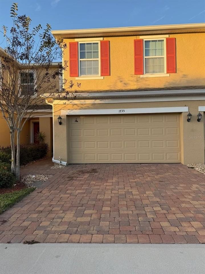 1735 Kato Way - Photo 3 of 12