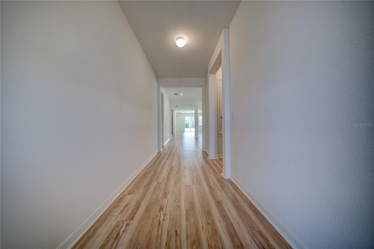 16300 Winding Preserve Cir - Photo 2 of 29