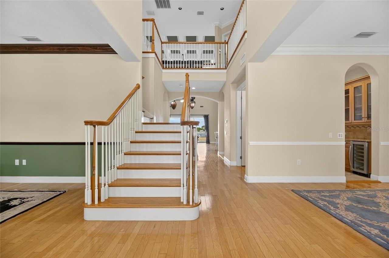 517 Mirabay Blvd - Photo 7 of 50