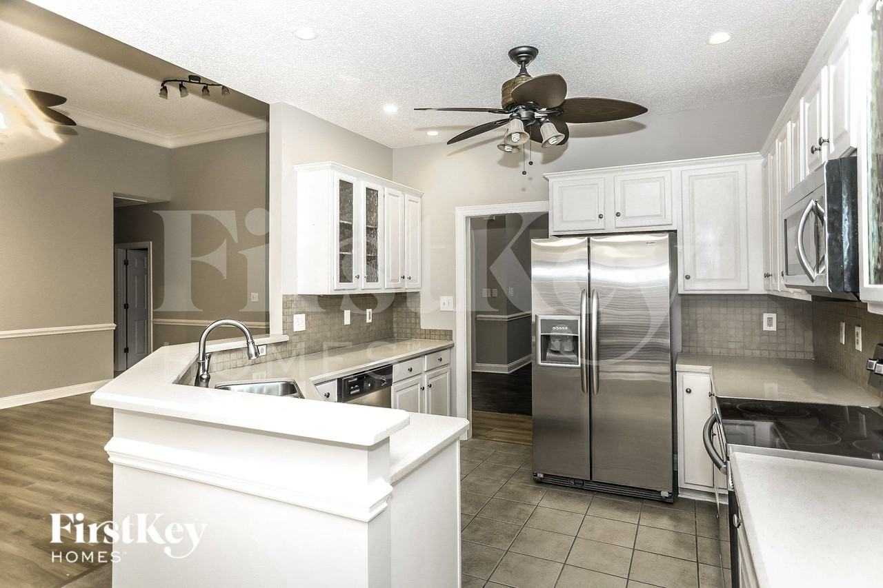 1309 Chandlersfield Dr - Photo 7 of 15