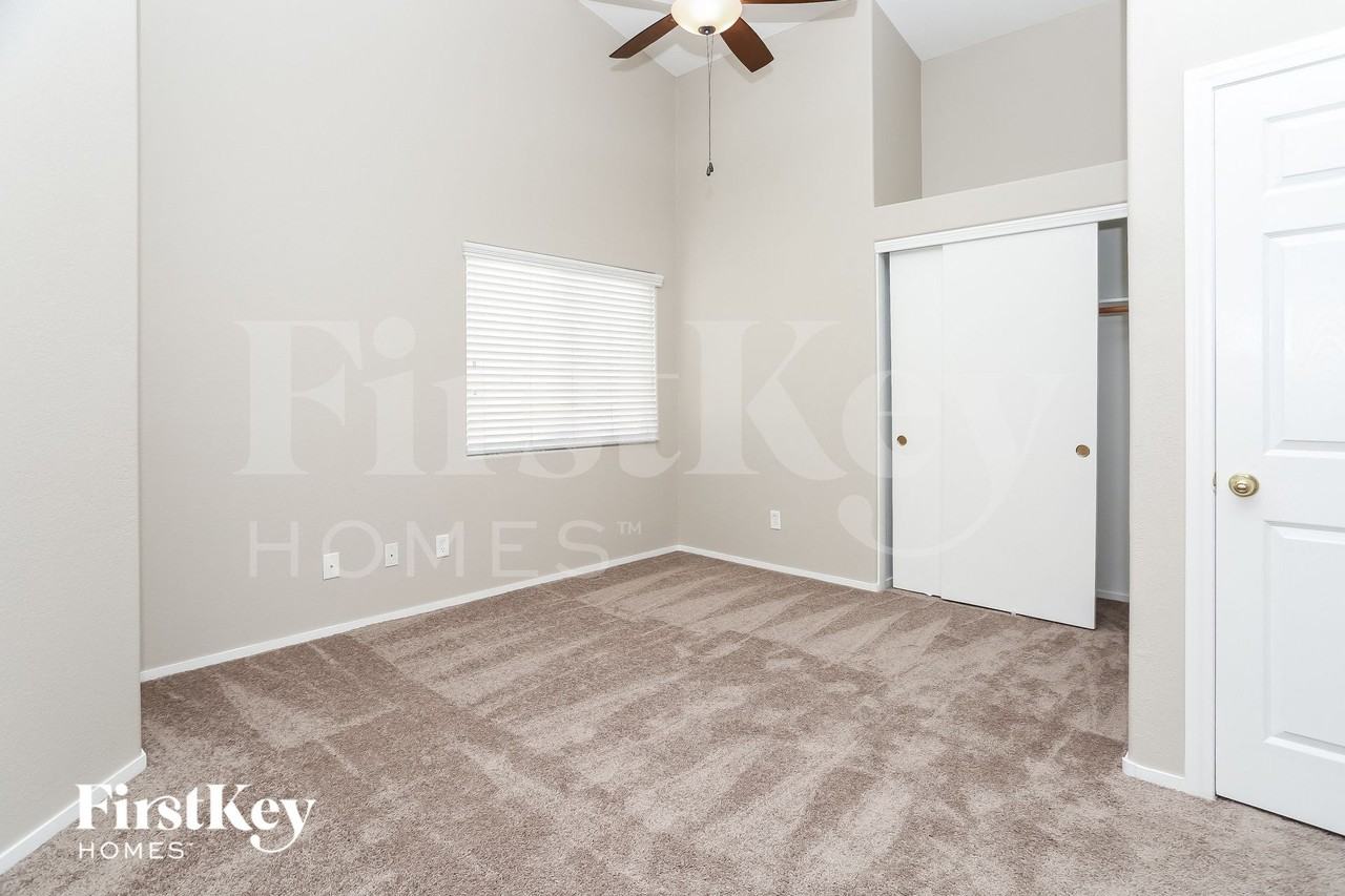 3021 Blush Noisette Ave - Photo 7 of 14