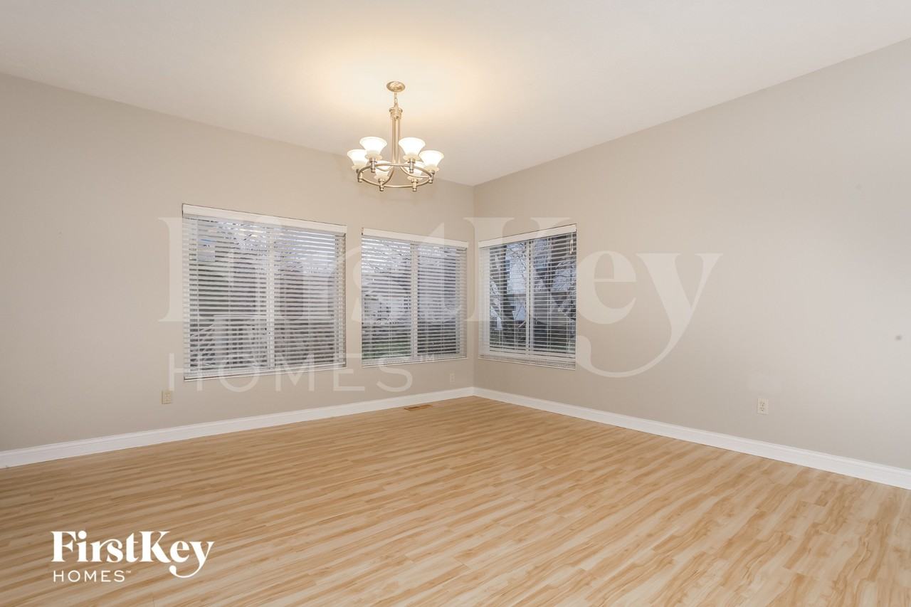 7814 Wilderness Way - Photo 4 of 15