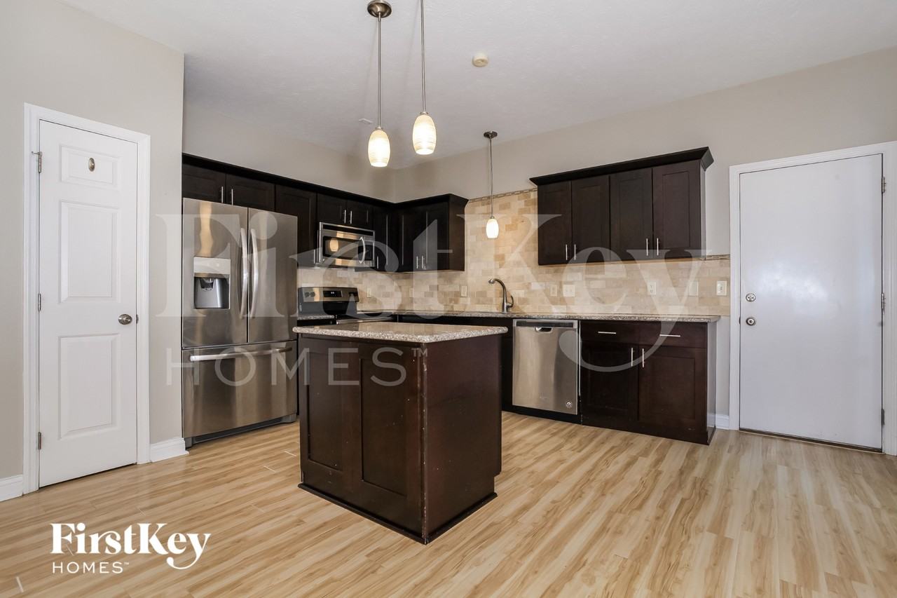 7814 Wilderness Way - Photo 6 of 15