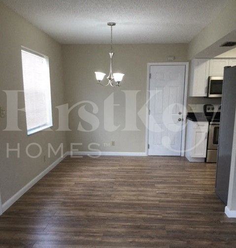 7306 Sw 3rd Ct - Photo 2 of 15