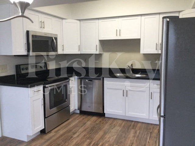 7306 Sw 3rd Ct - Photo 4 of 15