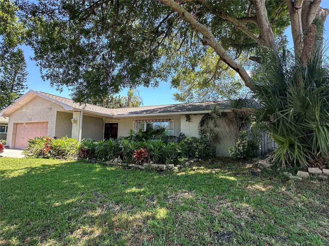 2656 Colony Dr - Photo 5 of 25