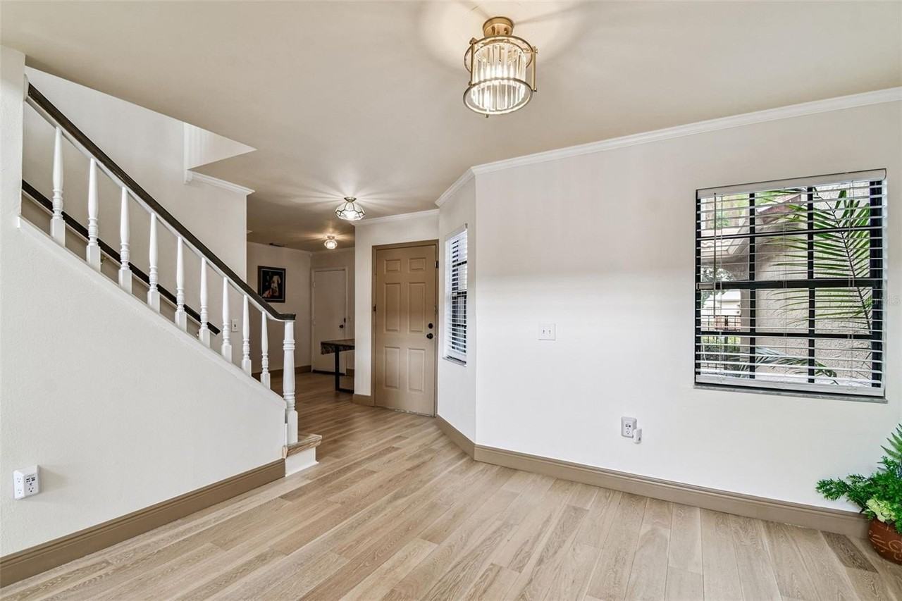 10444 Saint Tropez Pl - Photo 5 of 39