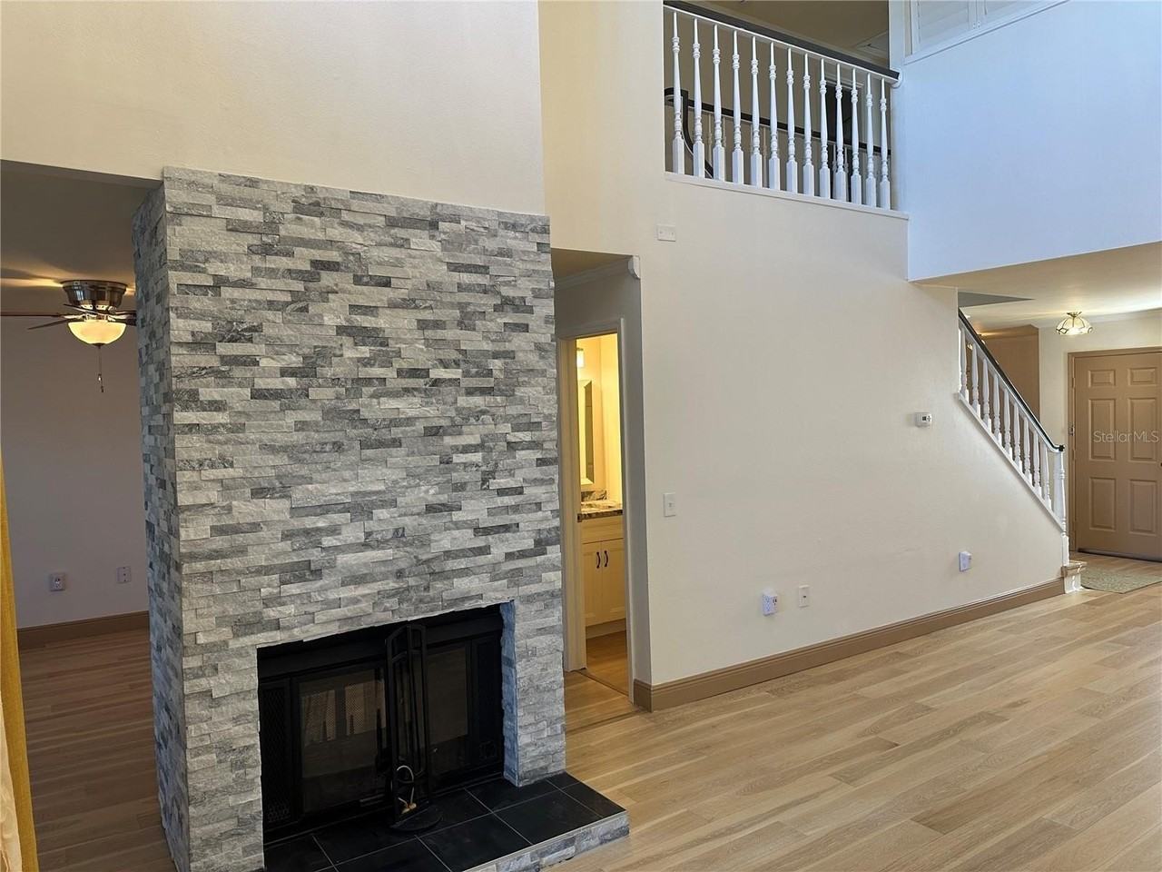 10444 Saint Tropez Pl - Photo 4 of 27