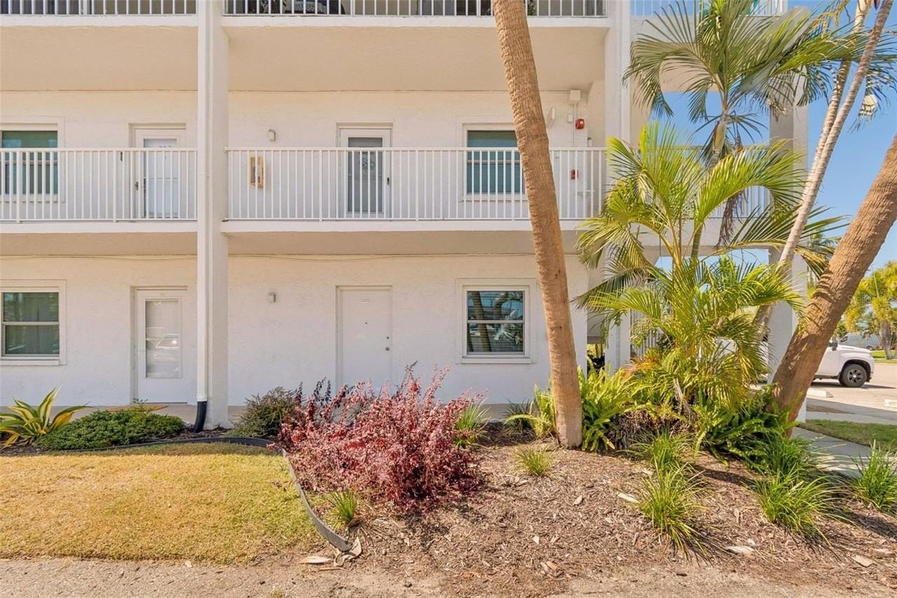 4920 38th Way S #101 - Photo 2 of 23