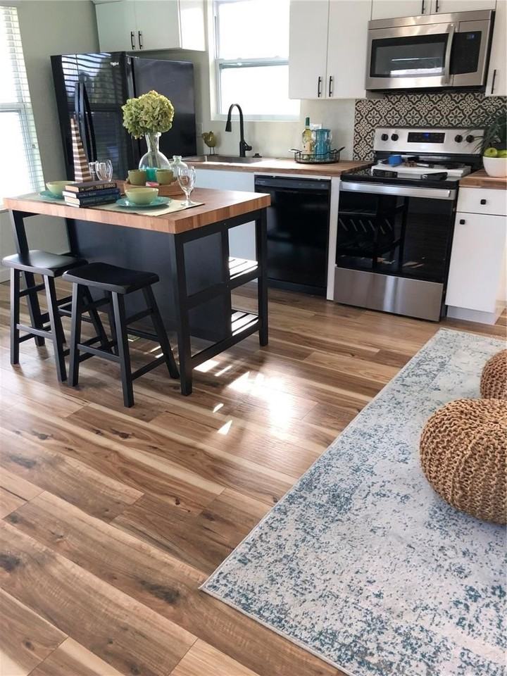 1321 W North B St - Photo 7 of 21