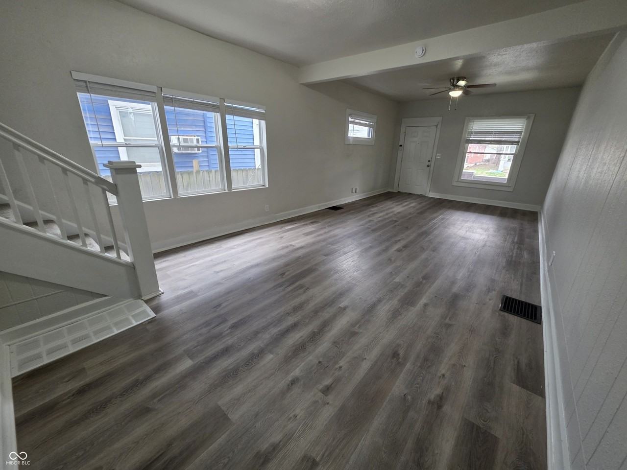 1117 N Tuxedo St - Photo 4 of 18