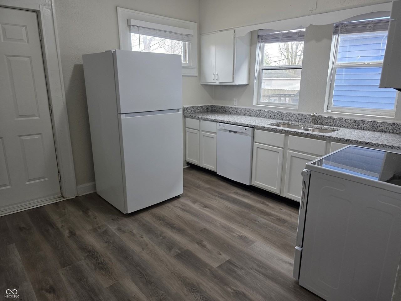 1117 N Tuxedo St - Photo 5 of 18