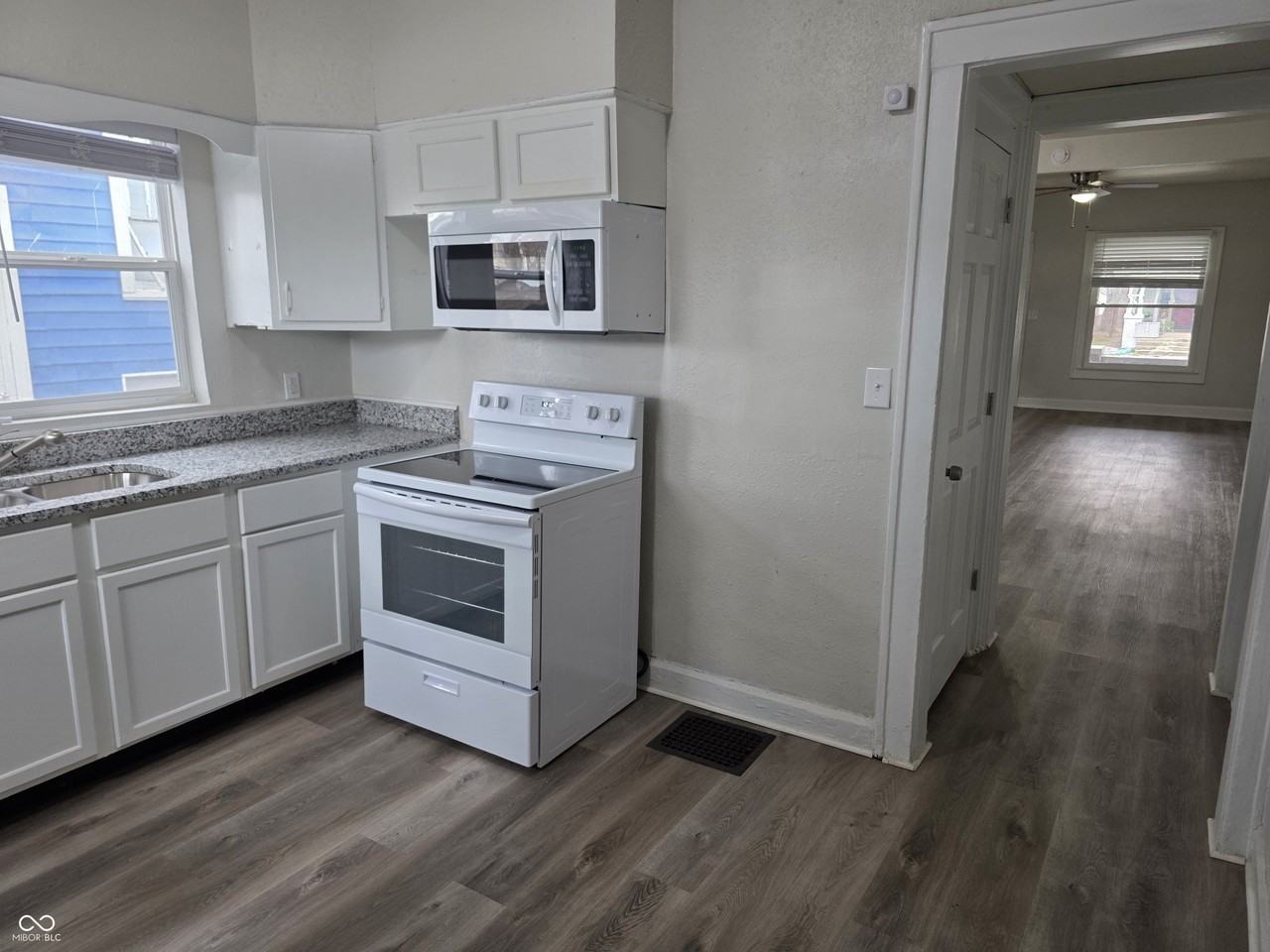 1117 N Tuxedo St - Photo 6 of 18