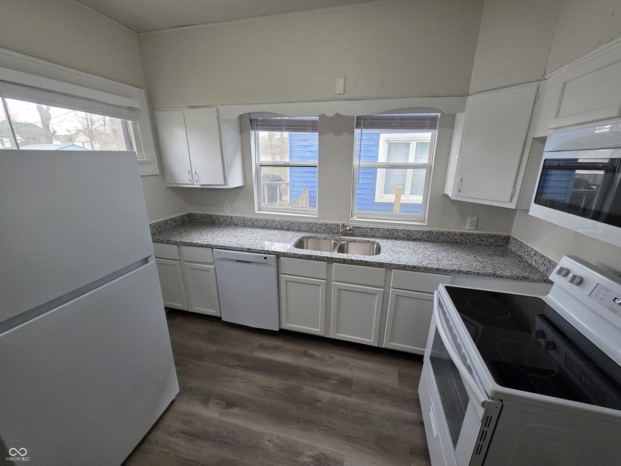 1117 N Tuxedo St - Photo 7 of 18