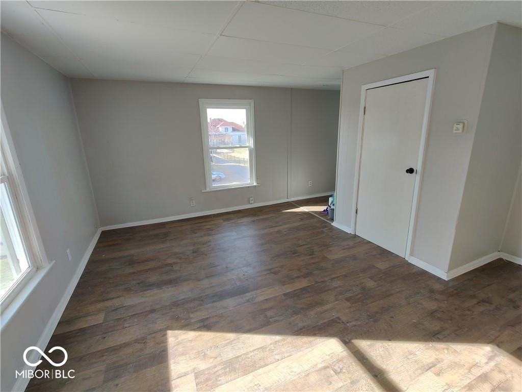 106 W Pennsylvania St #B - Photo 2 of 10