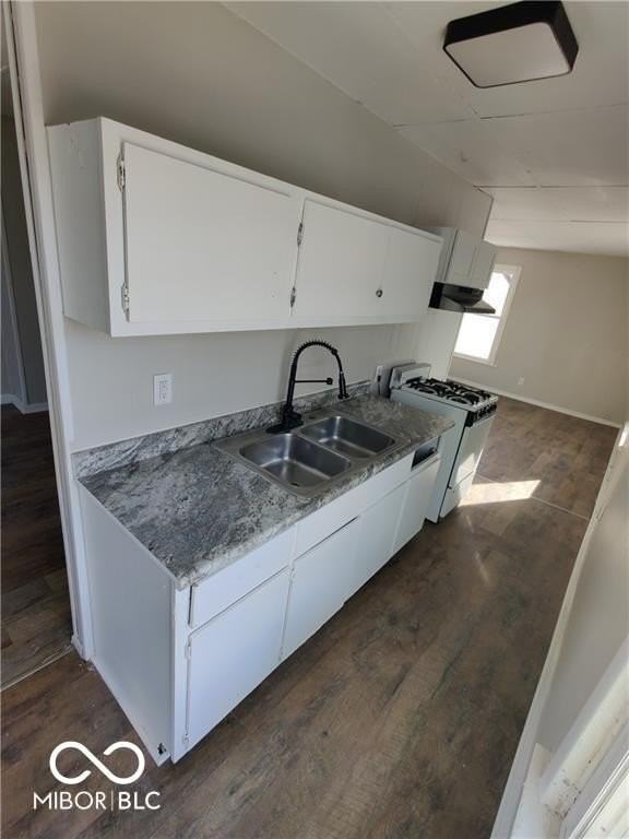 106 W Pennsylvania St #B - Photo 3 of 10