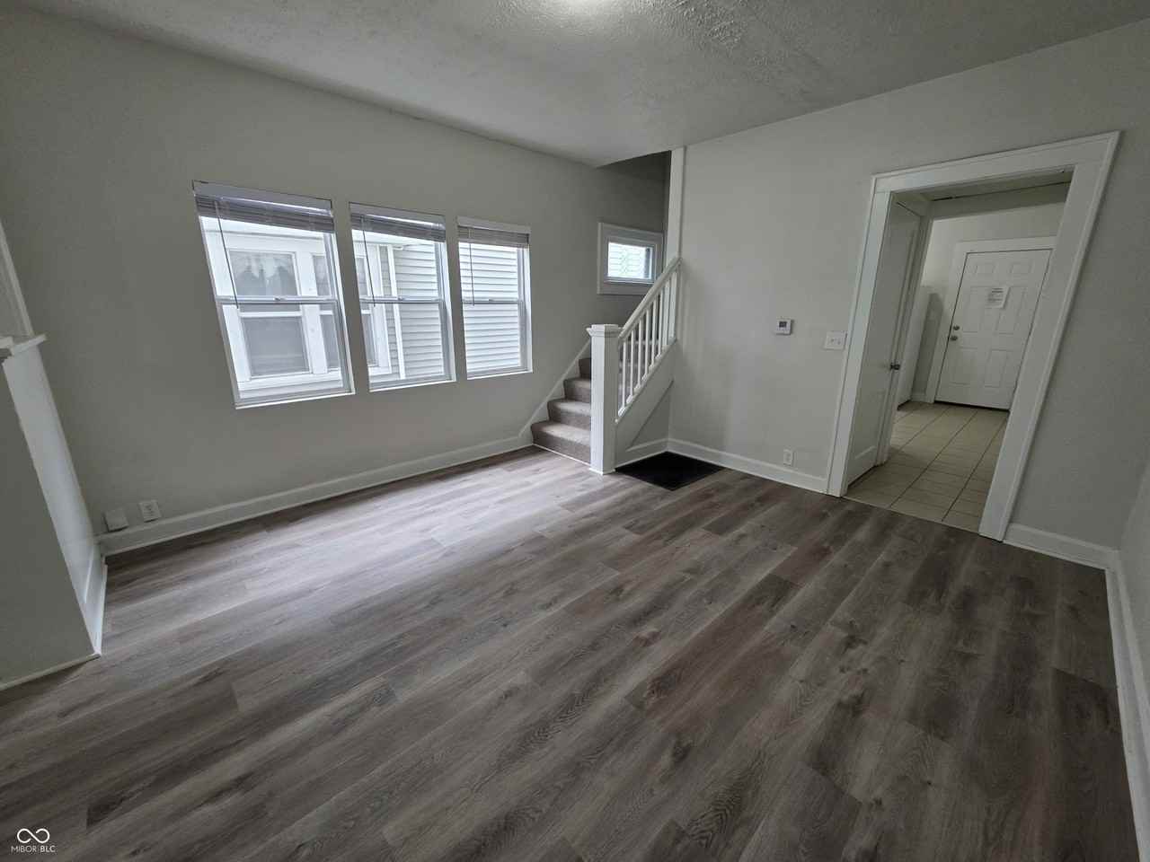 1119 N Tuxedo St - Photo 5 of 18