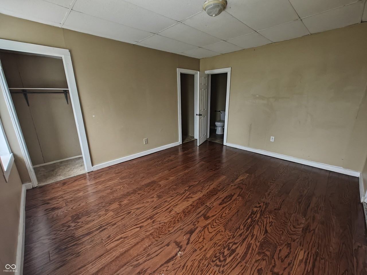 617 W Franklin St #2 - Photo 6 of 11