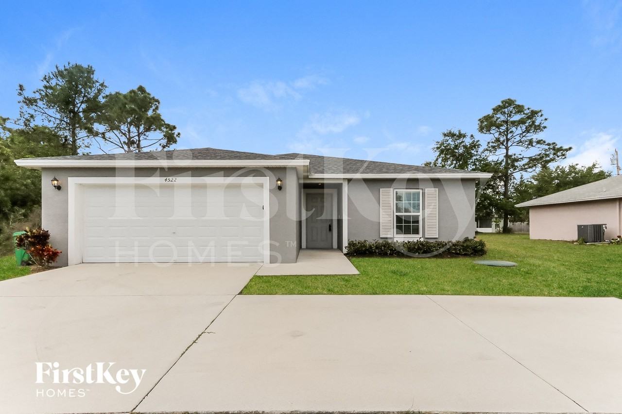 4522 Sw Savona Blvd - Photo 2 of 15