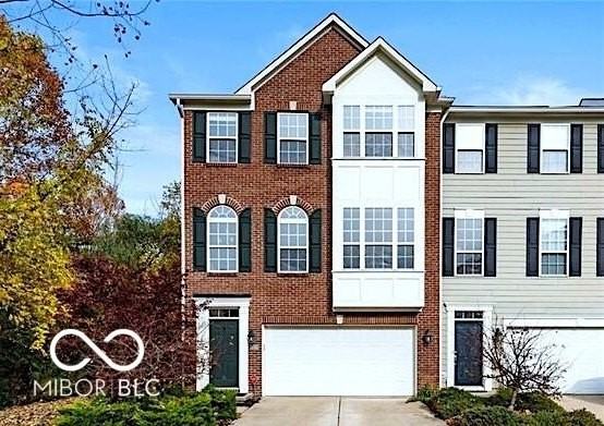 9008 Rider Dr - Photo 2 of 29