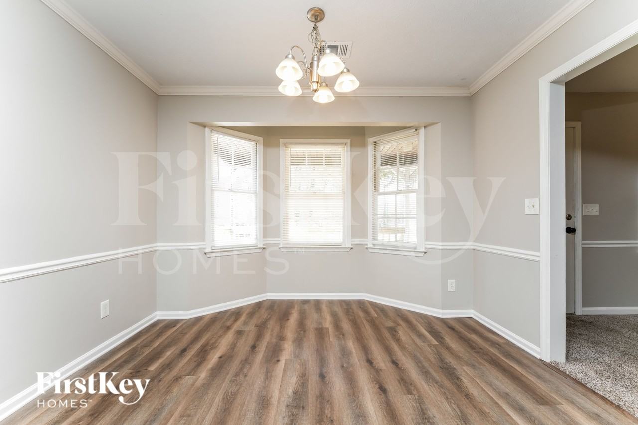 3724 Red Rose Ct - Photo 5 of 19