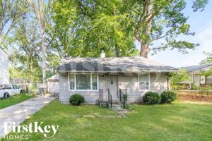 featured image of 3605 N Sadlier Dr