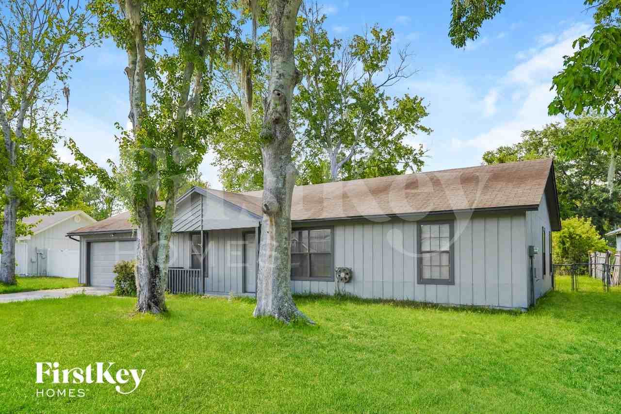 2244 Felucca Dr - Photo 3 of 15